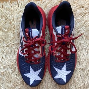 Brooks running shoes, Texas, limited edition